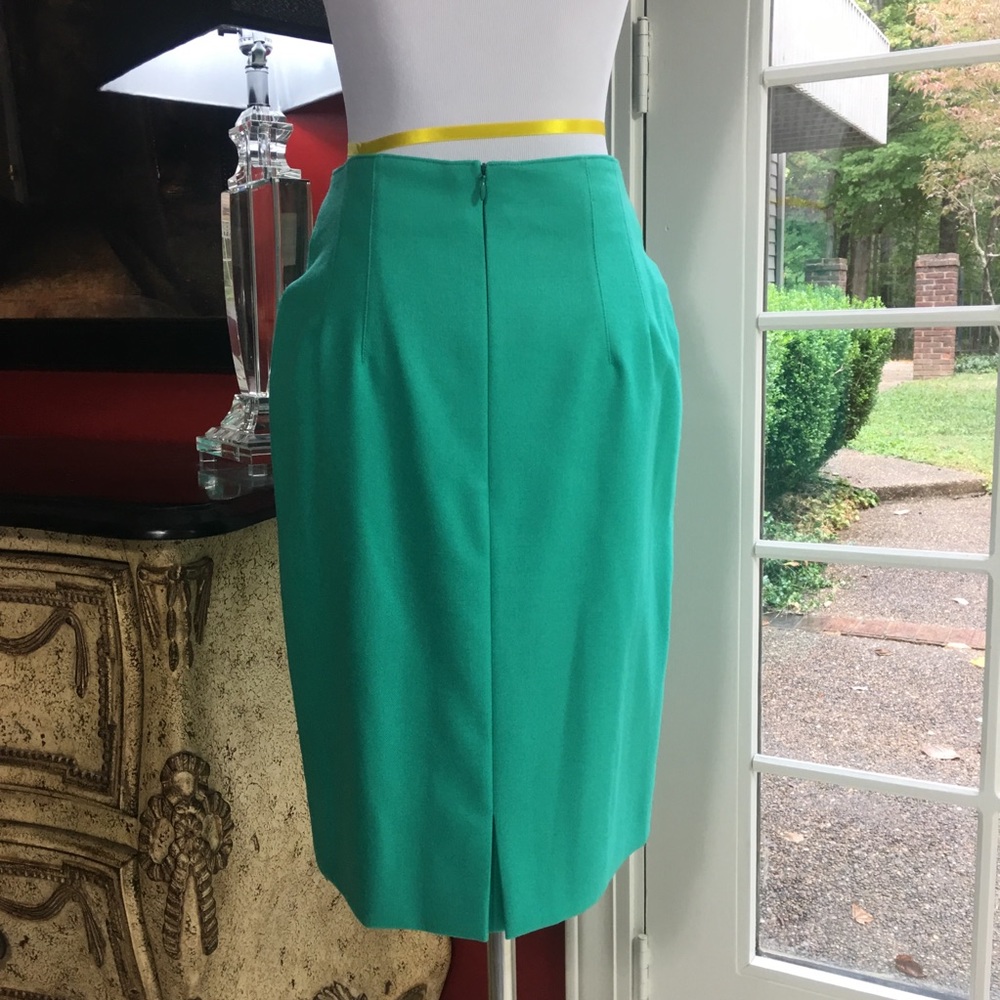 ESCADA Turquoise Suit 2 pc Size 6 EUC!!! - Picture 4 of 8